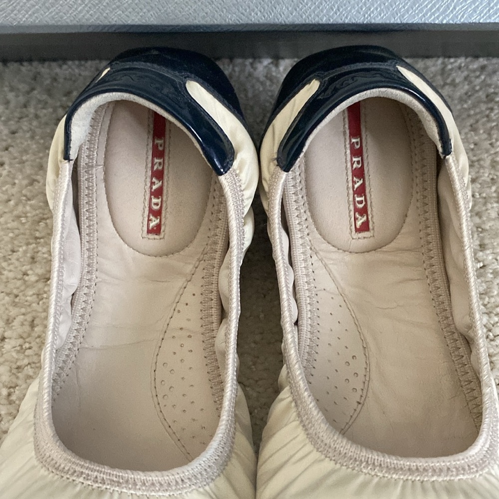 Prada flats - Picture 6 of 6